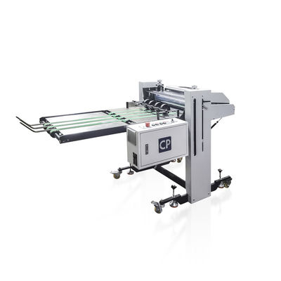 CP Stream Press Stack Delivery For MBO Stahl CP Paper Folder Paper Folding Machine Stacking Delivery Art Paper Pressing A máquina de dobragem de papel é uma máquina de empilhamento de papel.