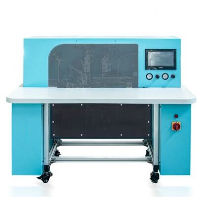 Máquina Semi-Automática HX18B para Fixação de Elástico em Cadernos Projetada para Fixação Rápida de Elástico em Cadernos de Capa Dura e Capa Mole
