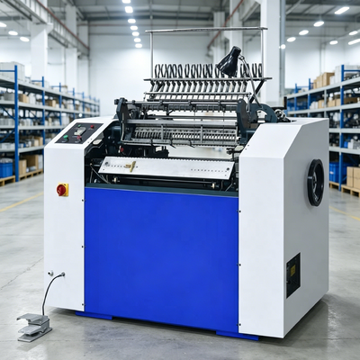 Equipamento de costura durável do formato largo HXSS720 para vários processos do emperramento de livro